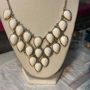 🎁 statement necklace Raindrops Stone Design